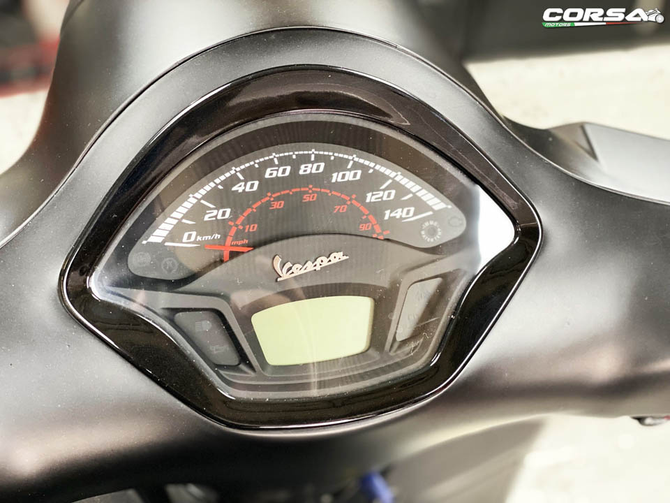 2021 CORSA MOTORS Vespa GTS300 HPE Dark