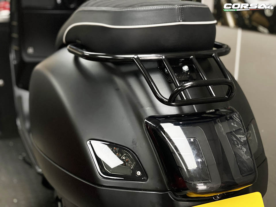 2021 CORSA MOTORS Vespa GTS300 HPE Dark