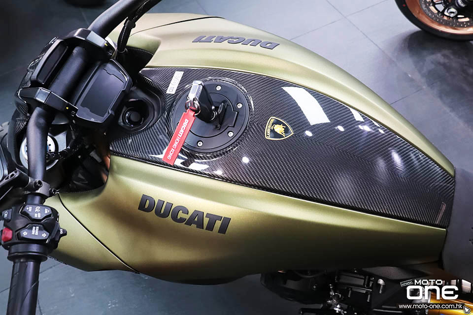 2021 Ducati Diavel 1260 Lamborghini