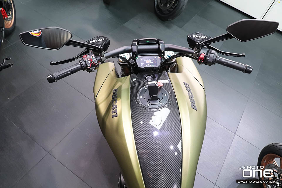 2021 Ducati Diavel 1260 Lamborghini