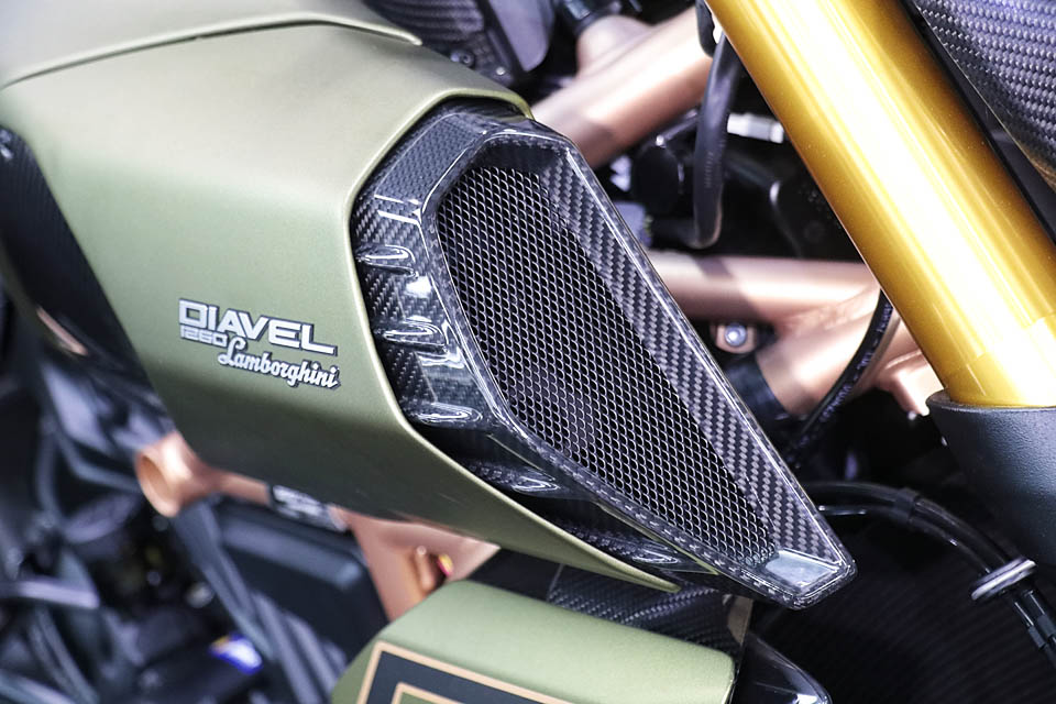 2021 Ducati Diavel 1260 Lamborghini