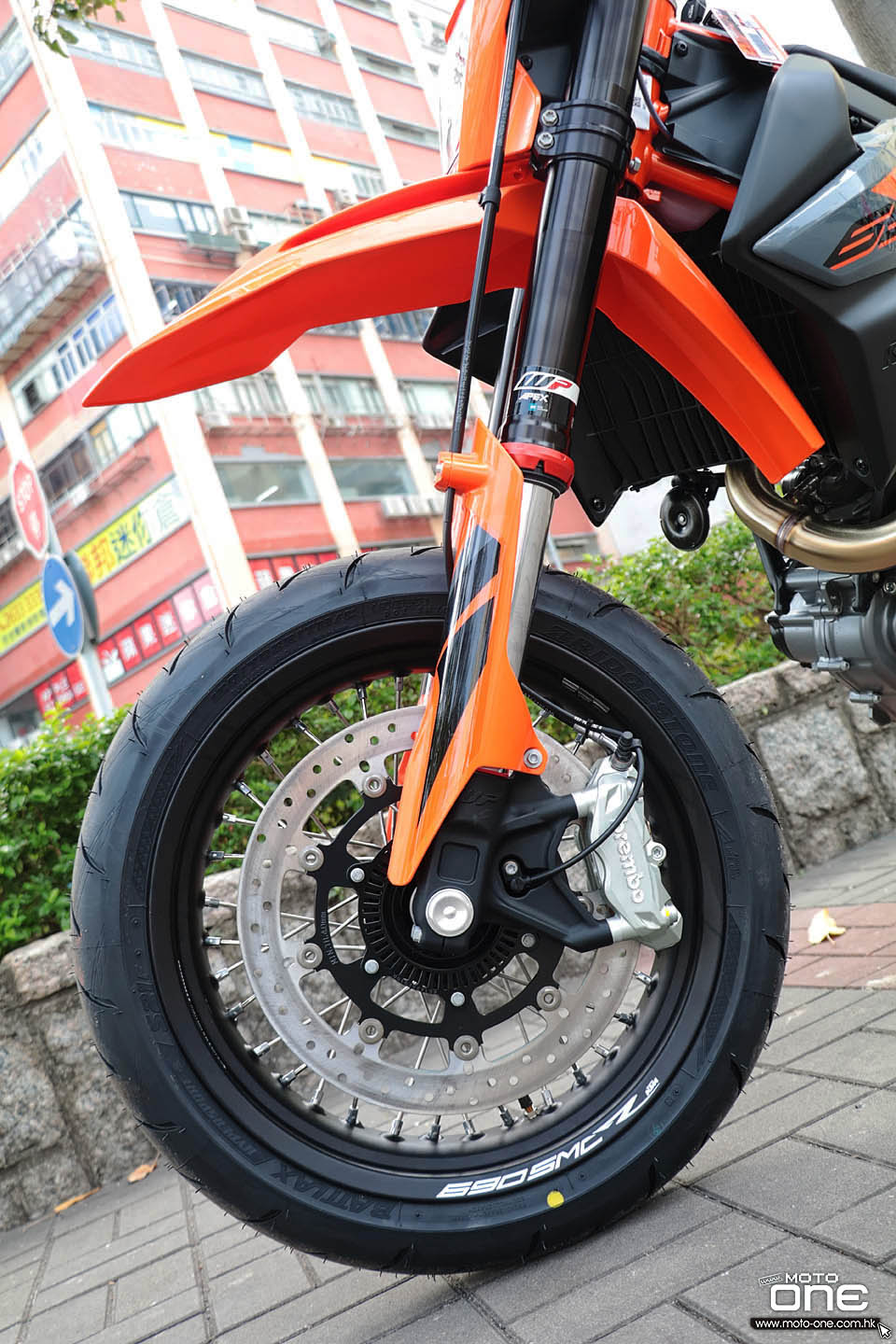 2021 KTM 690 SMC R