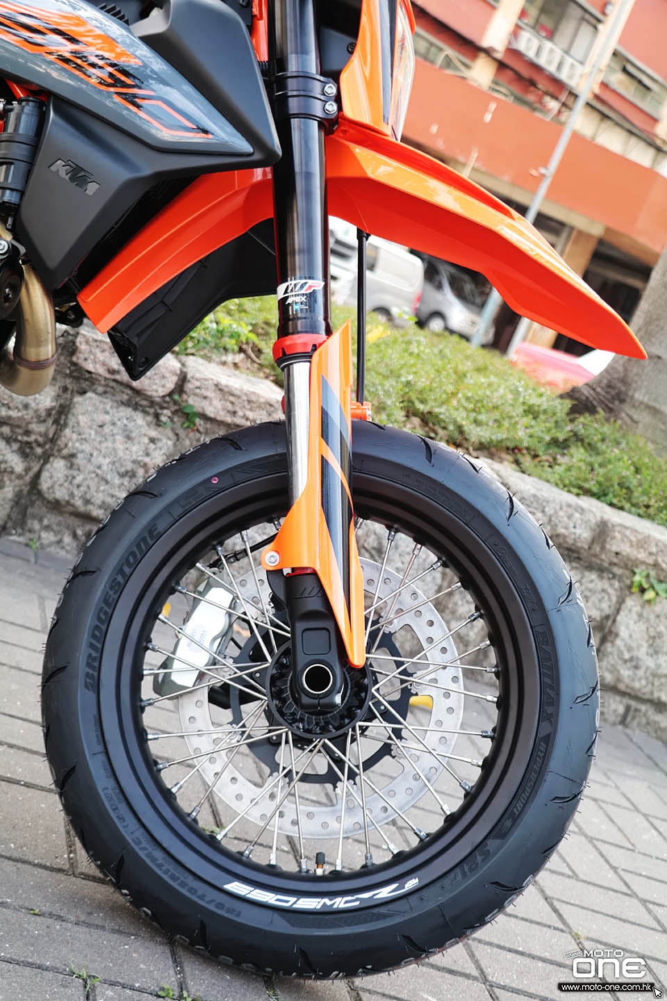 2021 KTM 690 SMC R