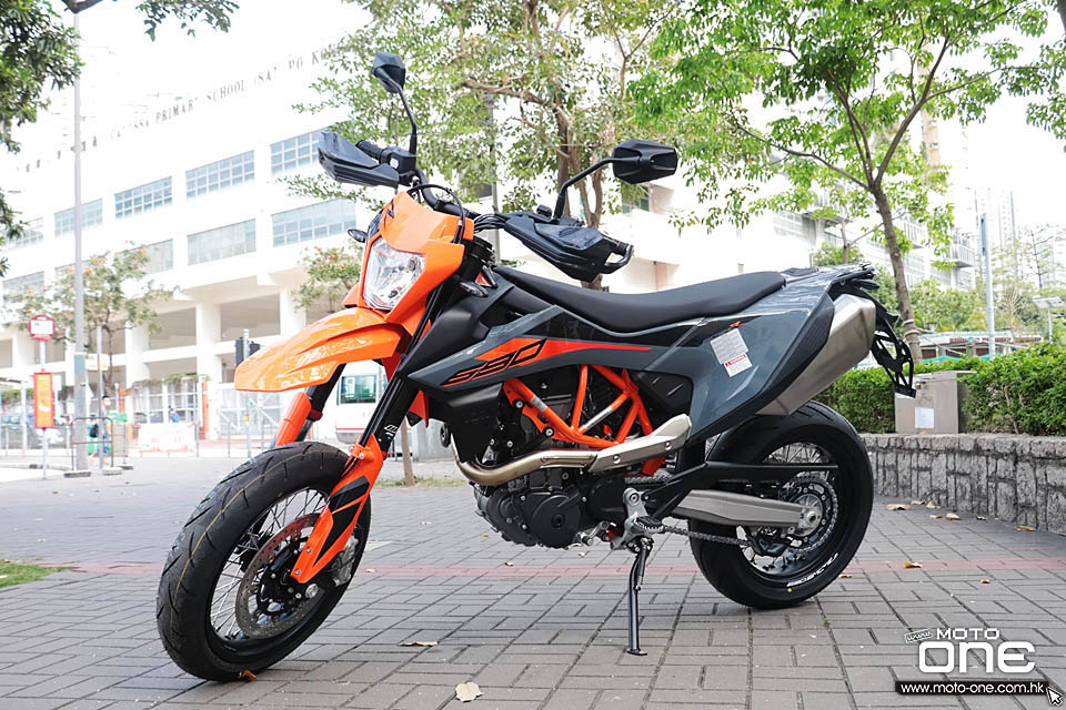 2021 KTM 690 SMC R