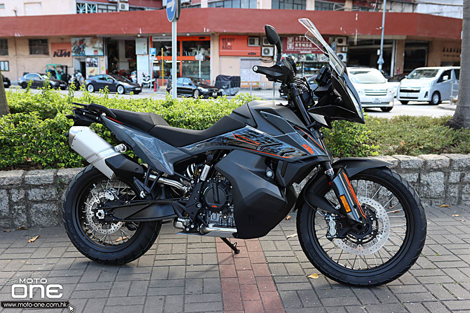 2021 KTM 890 ADVENTURE