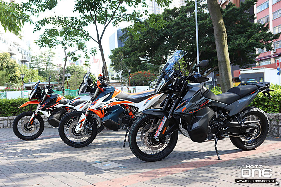 2021 KTM 890 ADVENTURE