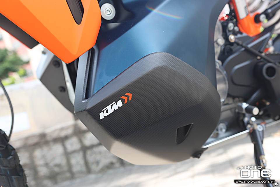 2021 KTM 890 ADVENTURE