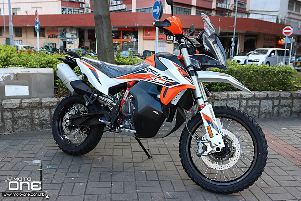 2021 KTM 890 ADVENTURE