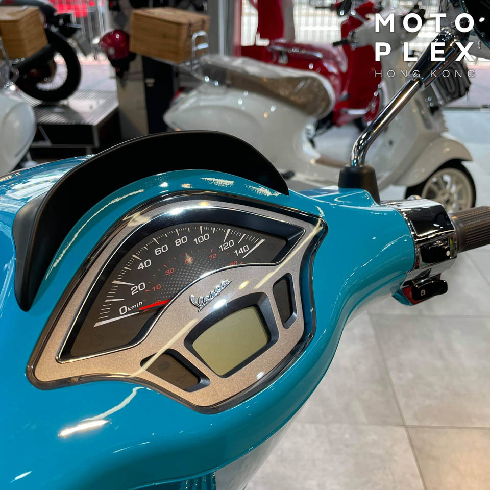 2021 VESPA Primavera AND Sprint S