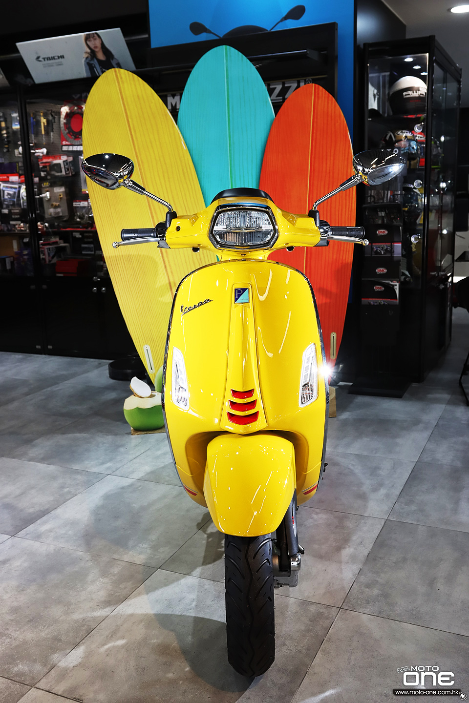 2021 Vespa Primavera AND Sprint S 150