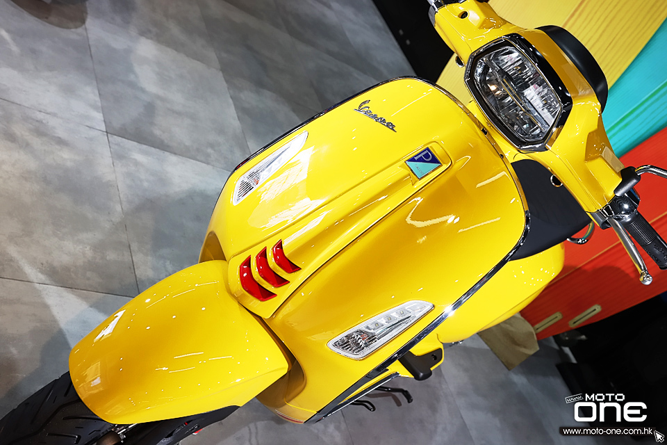 2021 Vespa Primavera AND Sprint S 150