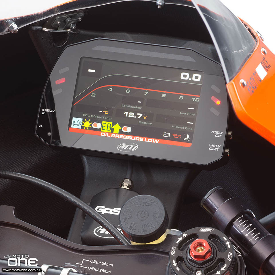 2022 KTM RC-8C track