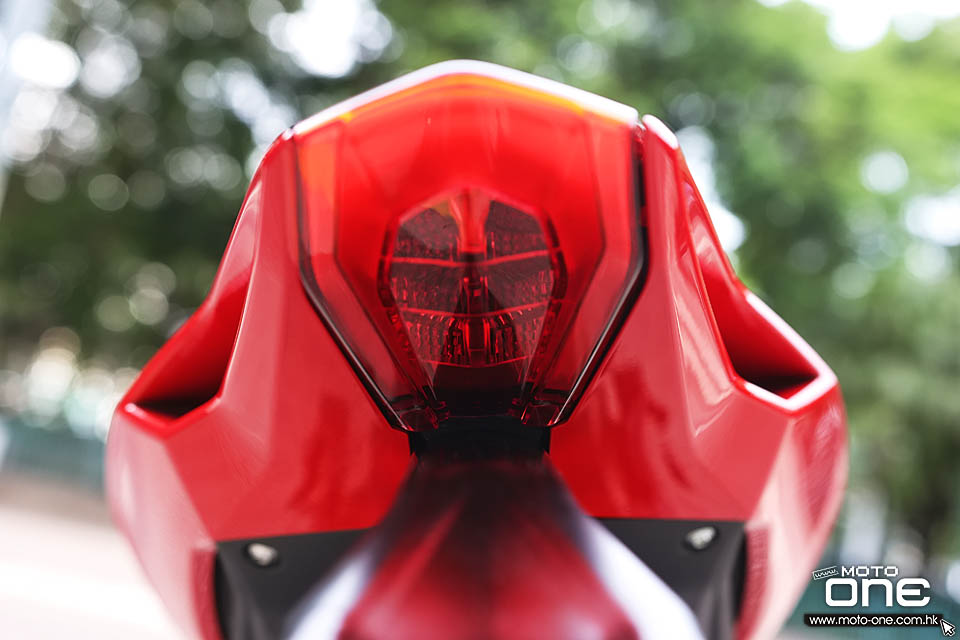 2021 MV AGUSTA F3 800 ROSSO