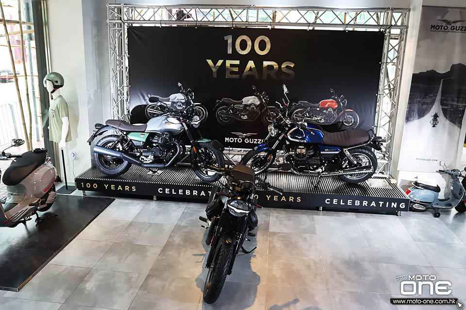 2021 Moto Guzzi V7 STONE 100th Anniversary