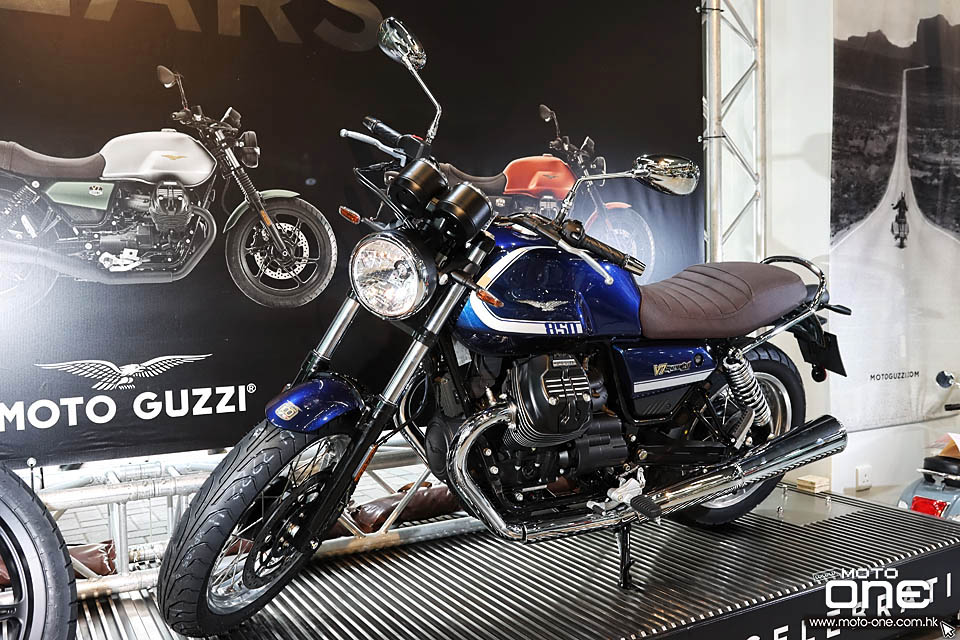 2021 Moto Guzzi V7 STONE 100th Anniversary