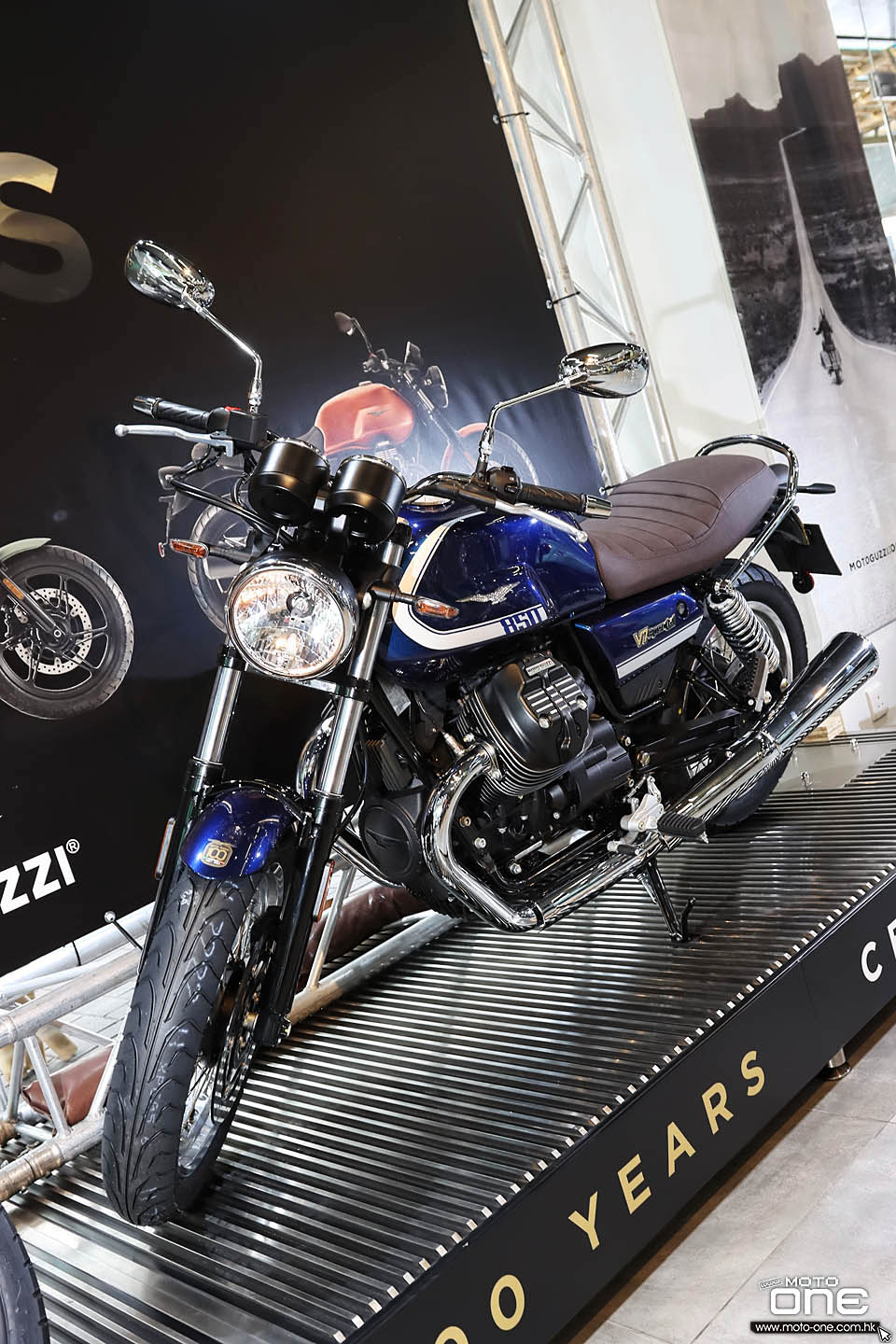 2021 Moto Guzzi V7 STONE 100th Anniversary