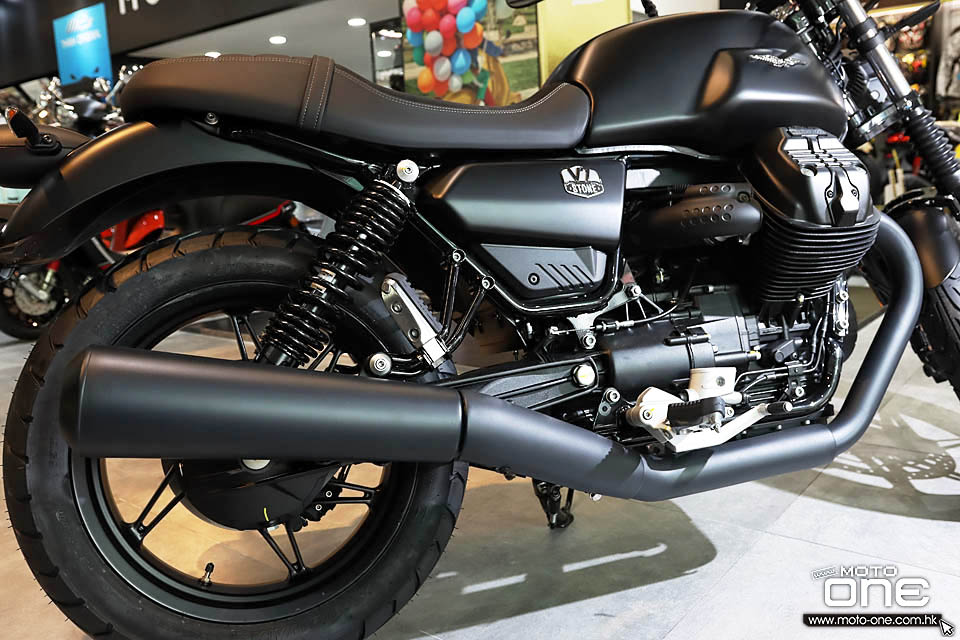 2021 Moto Guzzi V7 STONE 100th Anniversary