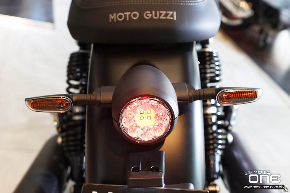 2021 Moto Guzzi V7 STONE 100th Anniversary