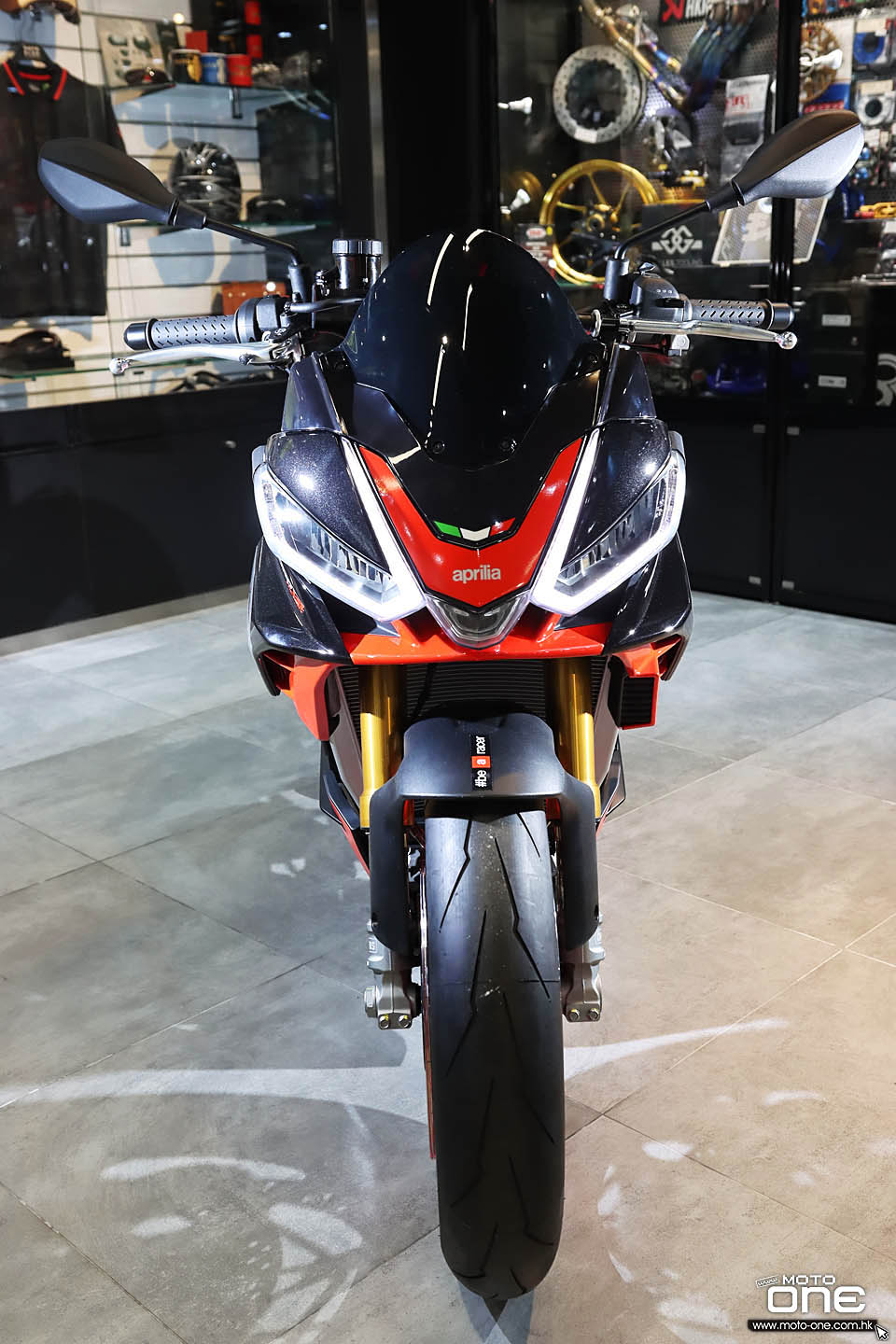 2021 Aprilia RSV4 Factory and Tuono V4 Factory