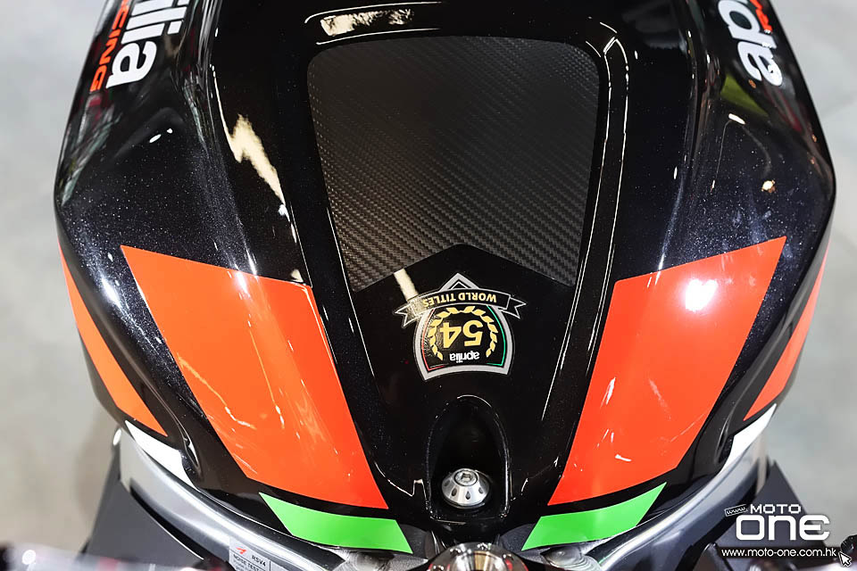 2021 Aprilia RSV4 Factory and Tuono V4 Factory