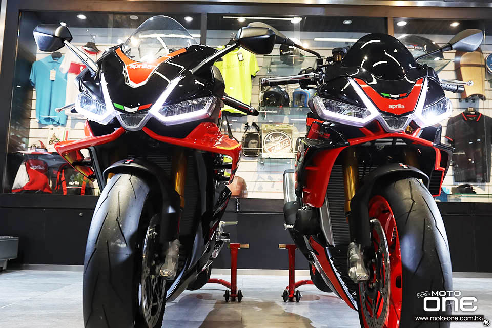 2021 Aprilia RSV4 Factory and Tuono V4 Factory