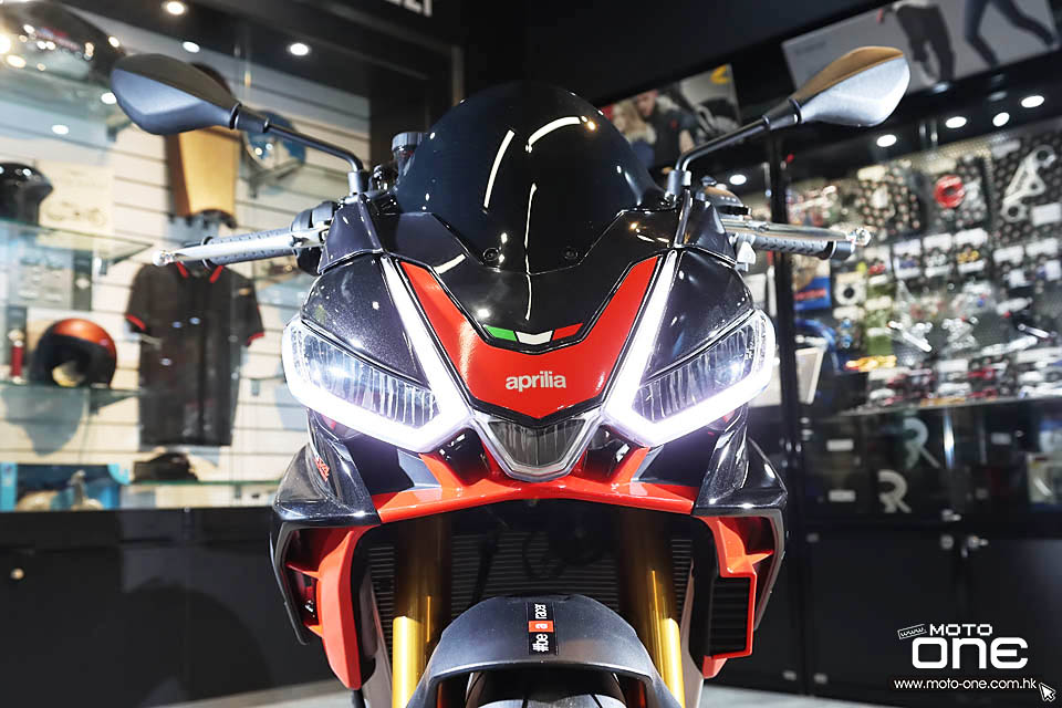 2021 Aprilia RSV4 Factory and Tuono V4 Factory