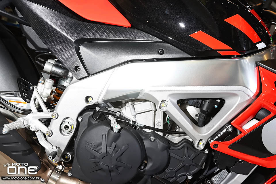 2021 Aprilia RSV4 Factory and Tuono V4 Factory