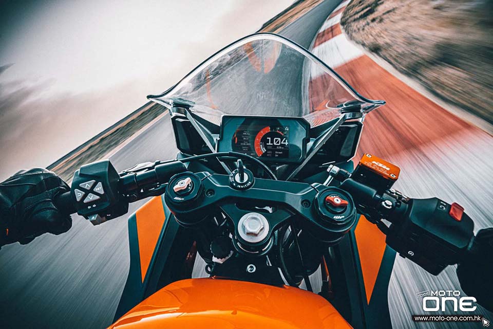 2022 KTM RC390