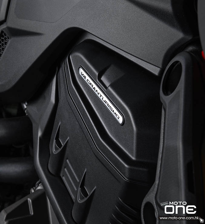 2022 Ducati Multistrada V4 Pikes Peak