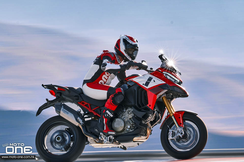 2022 Ducati Multistrada V4 Pikes Peak