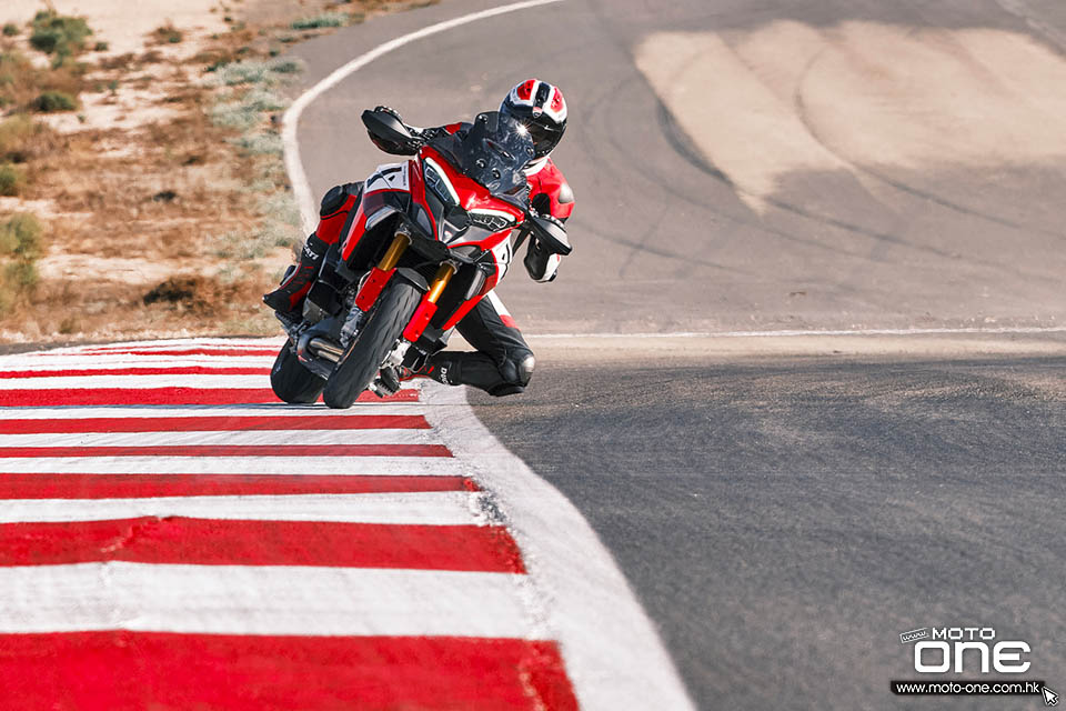 2022 Ducati Multistrada V4 Pikes Peak