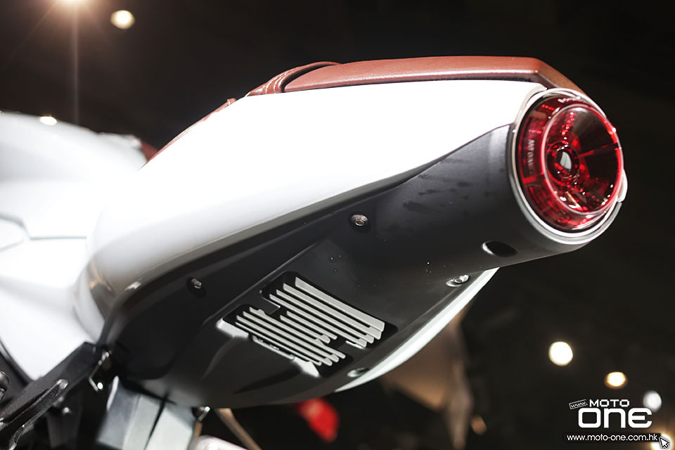 2021 MV_AGUSTA Superveloce 800 S