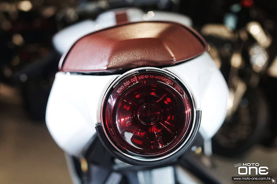 2021 MV_AGUSTA Superveloce 800 S