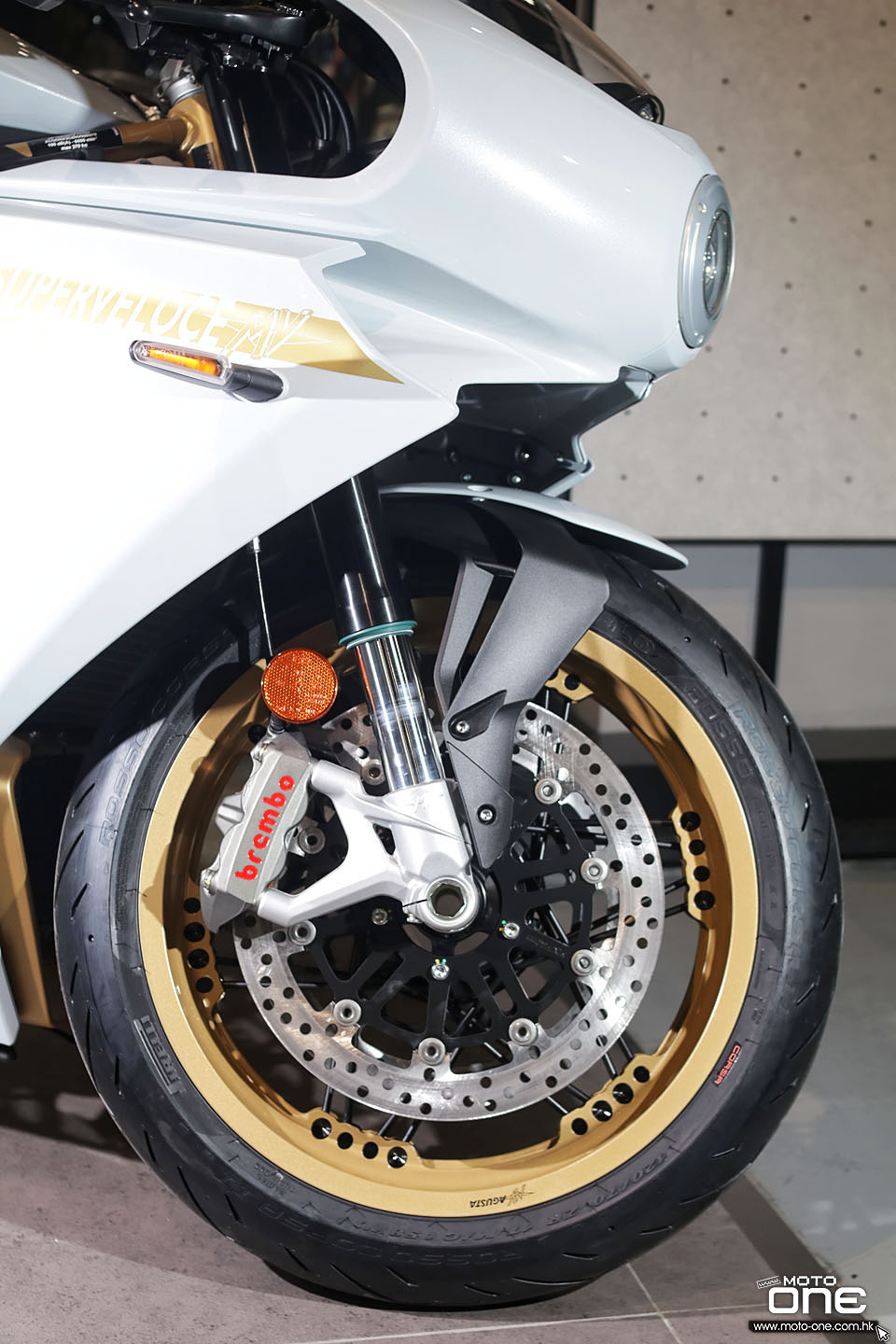2021 MV_AGUSTA Superveloce 800 S