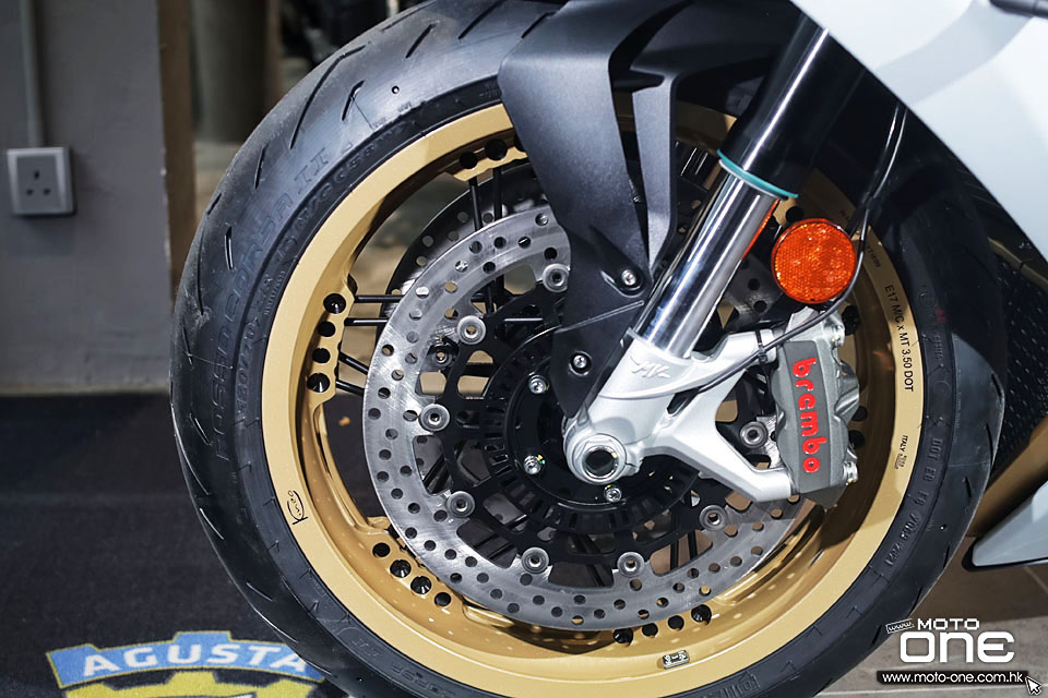 2021 MV_AGUSTA Superveloce 800 S