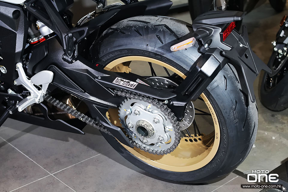 2021 MV_AGUSTA Superveloce 800 S