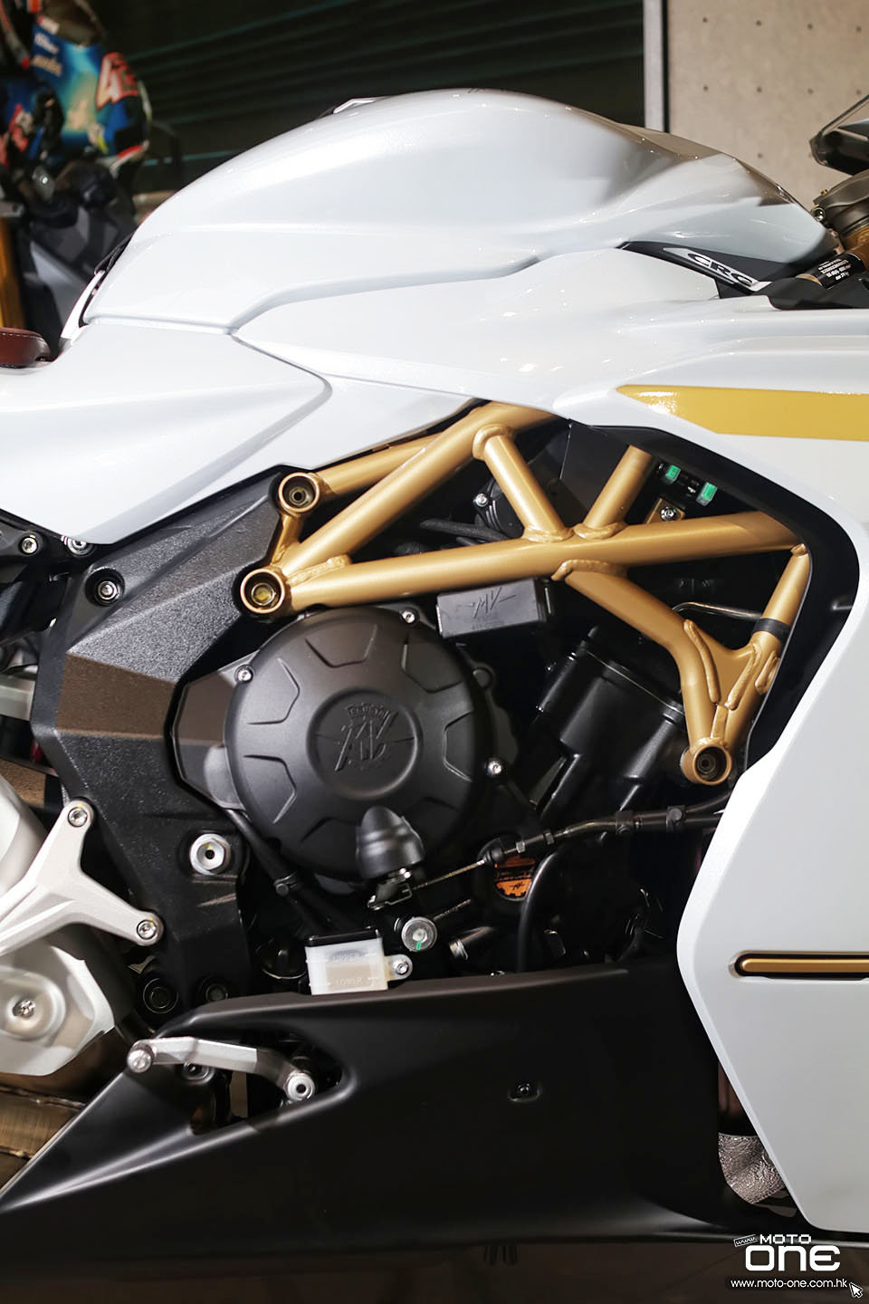 2021 MV_AGUSTA Superveloce 800 S