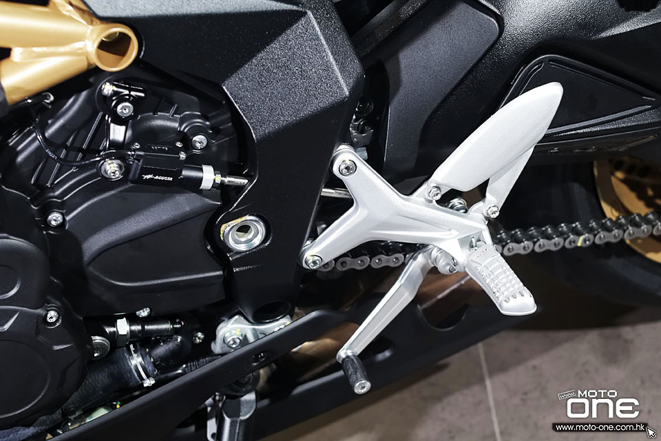 2021 MV_AGUSTA Superveloce 800 S