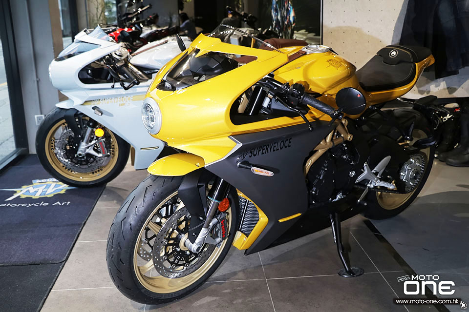 2021 MV_AGUSTA Superveloce 800 S