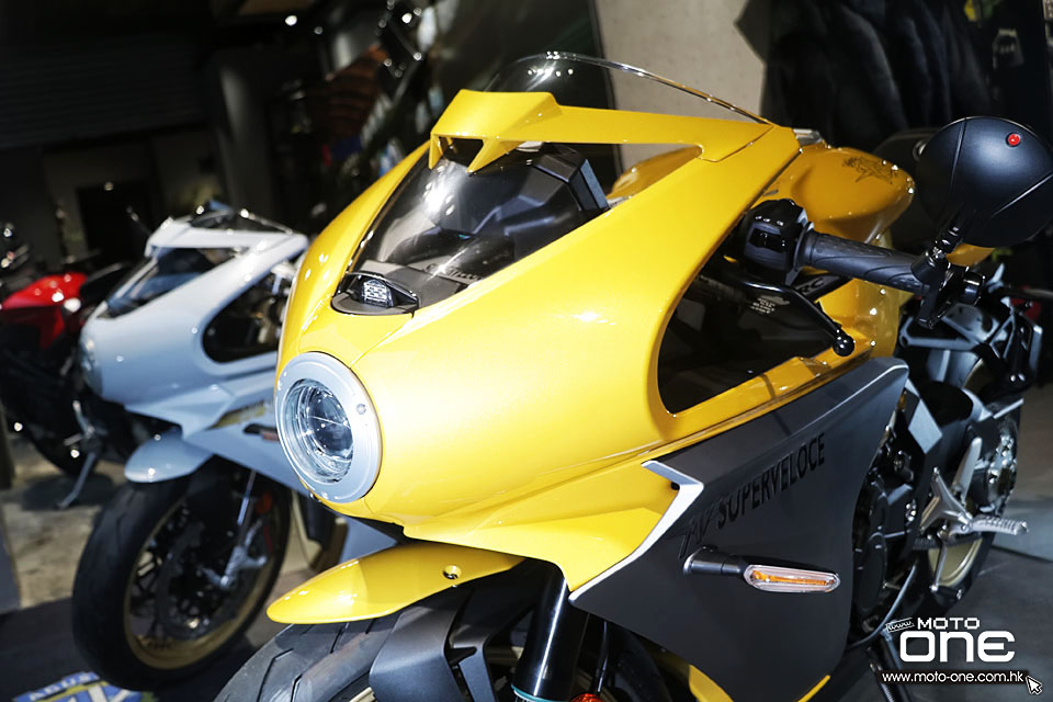 2021 MV_AGUSTA Superveloce 800 S