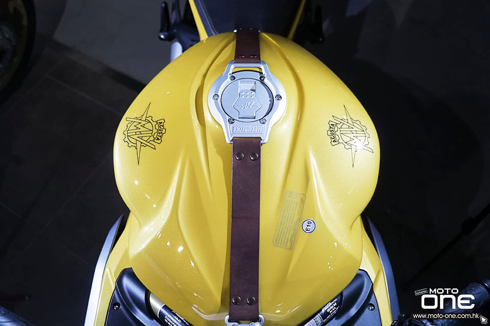 2021 MV_AGUSTA Superveloce 800 S