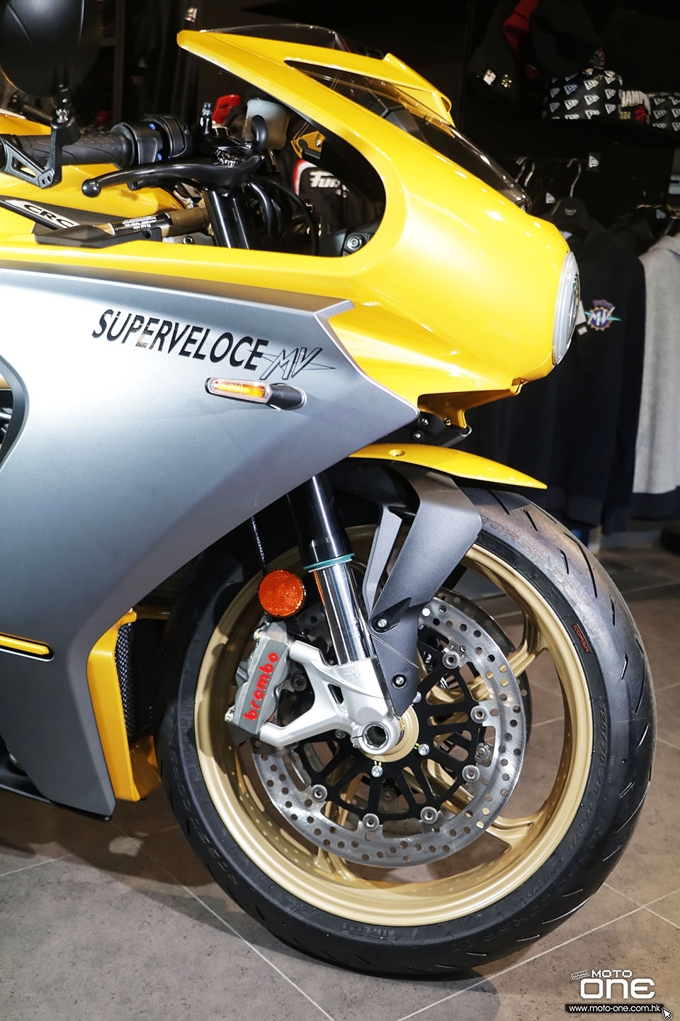 2021 MV_AGUSTA Superveloce 800 S