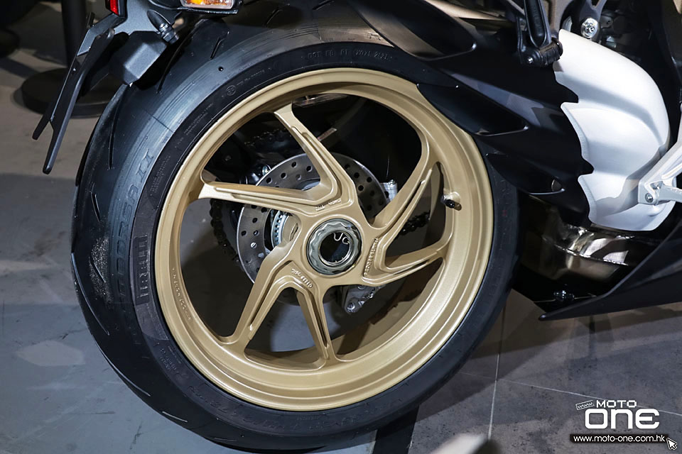 2021 MV_AGUSTA Superveloce 800 S