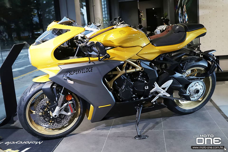 2021 MV_AGUSTA Superveloce 800 S