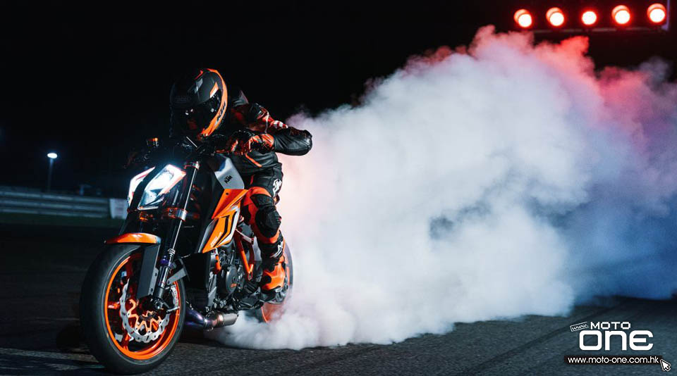 2022 KTM 1290 Super Duke R EVO