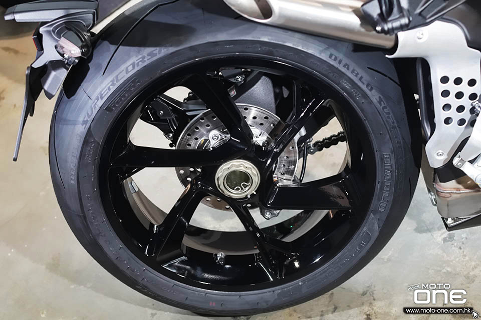 2022 MV Agusta Brutale 1000 RS