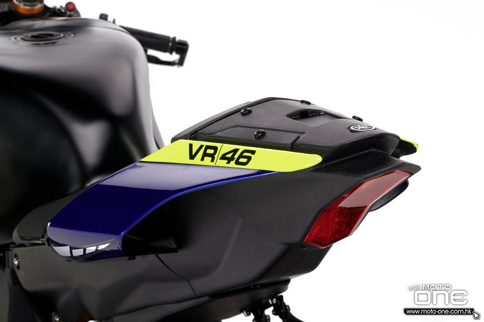 2022 YAMAHA R1 GYTR VR46 Tribute