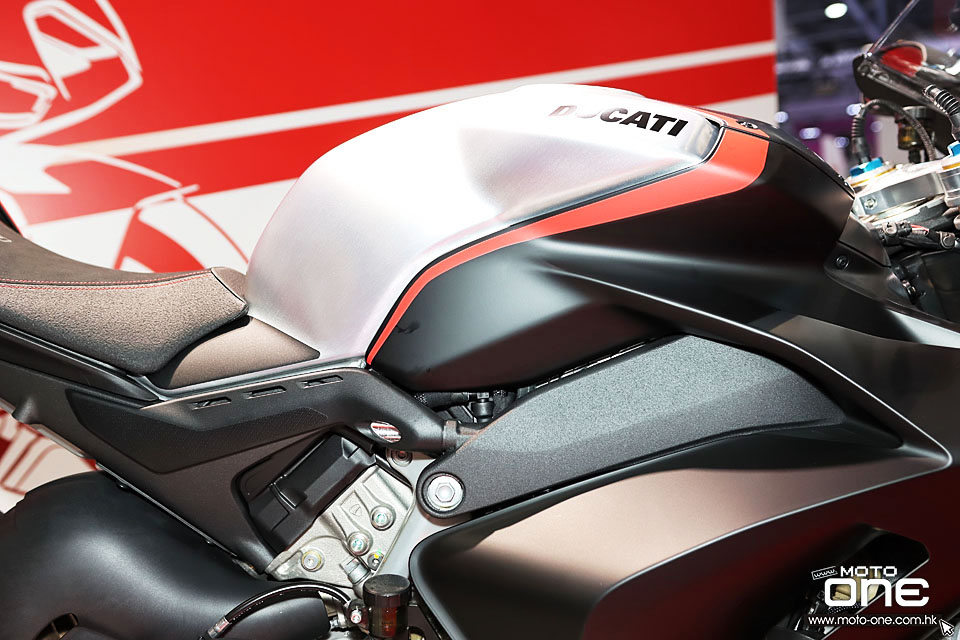 2021 DUCATI Panigale V4 SP