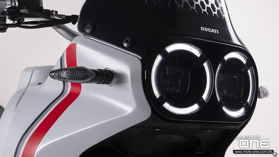 2022 Ducati DesertX