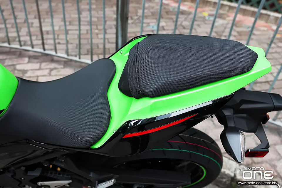 2022 KAWASAKI NINJA400 ABS